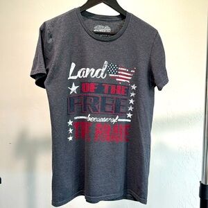 Southern Moonshine Clothing Co. T-shirt, size Medium